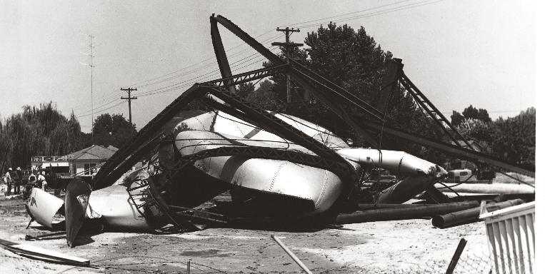 Collapsed elevated storage tank after the Bakersfield earthquake