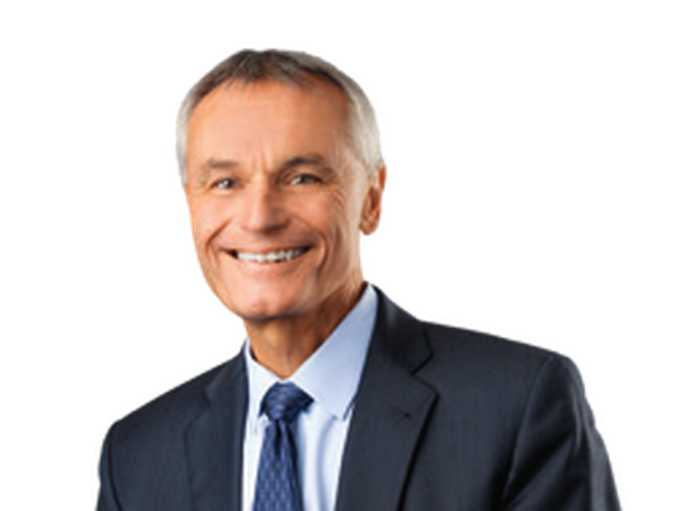 Portrait photograph of Scott L. Morris, Lead Independent Director