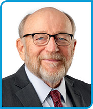 [MISSING IMAGE: ph_lesterasnow-pn.jpg]